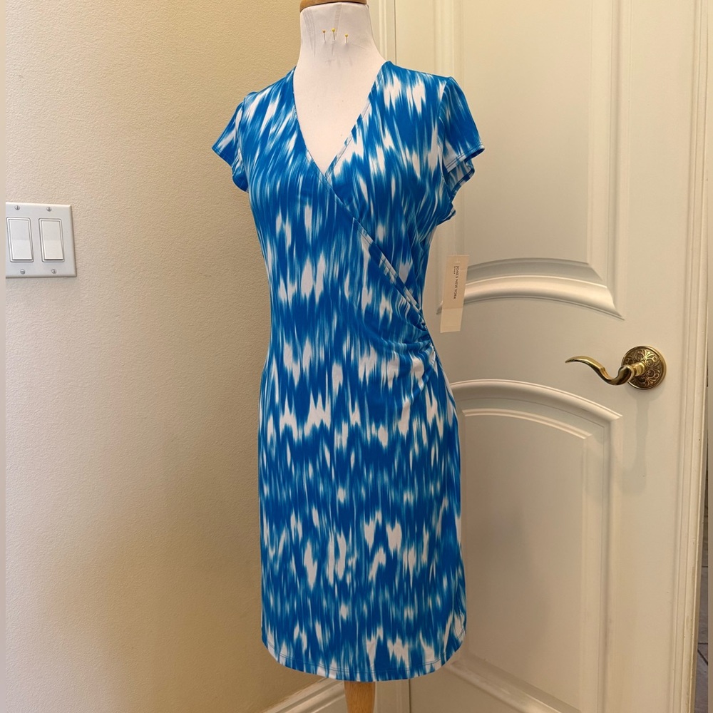 NWOT Jones New York Jersey knit Blue and White surplus faux Wrap Dress